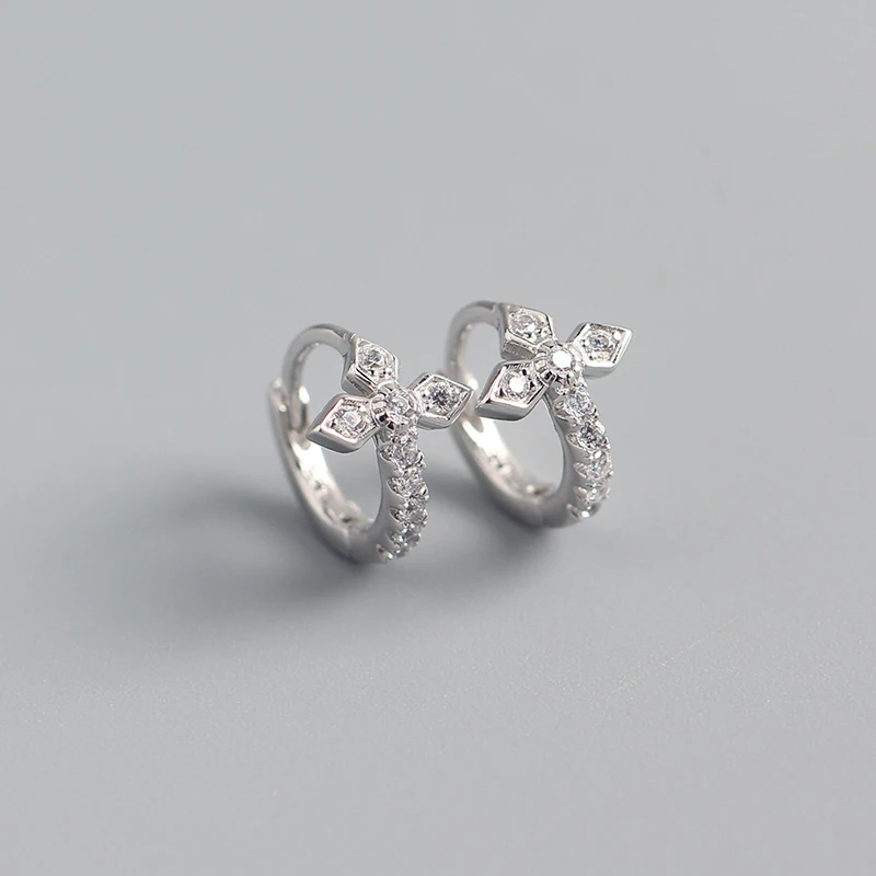 high polish 925 sterling silver minimalist all-match cross huggie diamond luxury hoop earrings women
high polish 925 sterling silver minimalist all-match cross huggie diamond luxury hoop earrings women