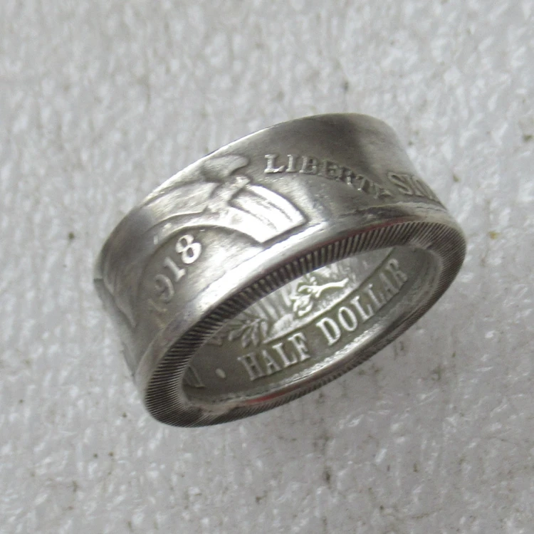 Handmade from Lincoln Half Dollar 1918 "Date" Outside of the Ring Vintage Silver Plated Handmade US Size 7-12# Coin Rings
Handmade from Lincoln Half Dollar 1918 "Date" Outside of the Ring Vintage Silver Plated Handmade US Size 7-12# Coin Rings