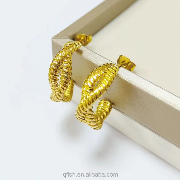 Stainless Steel ladies cross Twist trending earrings supplier jewelry women 18K gold unique earrings
Stainless Steel ladies cross Twist trending earrings supplier jewelry women 18K gold unique earrings
