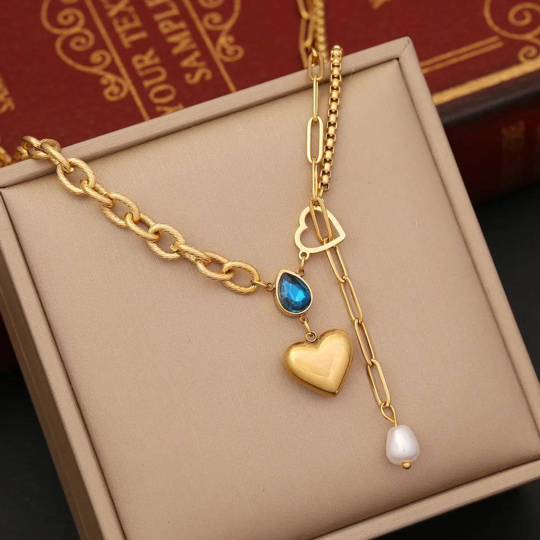 Lovely Heart Jewelry PVD Gold Plated Stainless Steel Heart Necklace Bracelet and Earrings Wholesale Fashion Jewelry Sets
Lovely Heart Jewelry PVD Gold Plated Stainless Steel Heart Necklace Bracelet and Earrings Wholesale Fashion Jewelry Sets