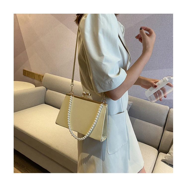 Fashion Shoulder Creative Design Pearl Tote Purse Casual PU Leather women fashion Handbags, Customized color
Fashion Shoulder Creative Design Pearl Tote Purse Casual PU Leather women fashion Handbags, Customized color