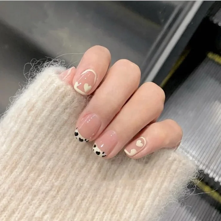 Custom Nail Available Short Square Handmade French False Nails Artificial Finger press on Nails
Custom Nail Available Short Square Handmade French False Nails Artificial Finger press on Nails