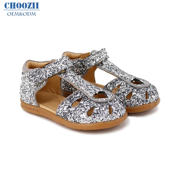 Choozii Summer Silver Leather Flat Design Children Girls Sandals Glitter, Silver / etc
Choozii Summer Silver Leather Flat Design Children Girls Sandals Glitter, Silver / etc