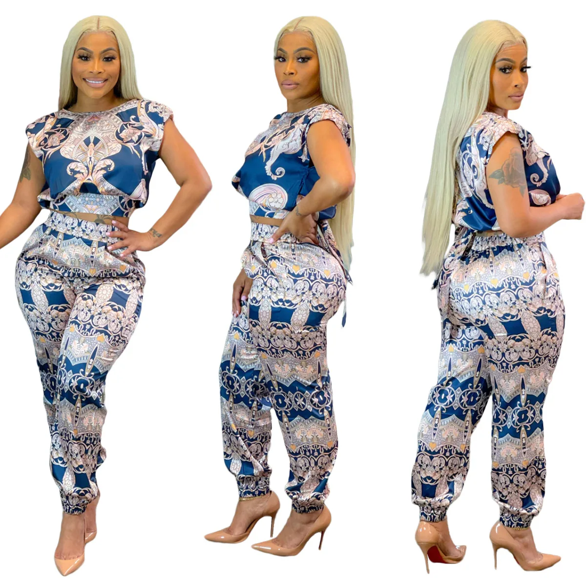 Dropshipping Newest Design Fashion Printed with short sleeves summer Casual suits two piece short set two piece set women
Dropshipping Newest Design Fashion Printed with short sleeves summer Casual suits two piece short set two piece set women