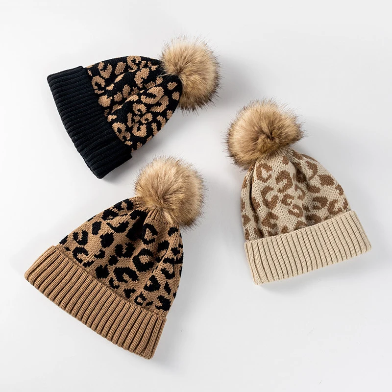 Autumn and Winter European and American Style New Trend Fur Ball Leopard Print Ladies Outdoor Warm Hat
Autumn and Winter European and American Style New Trend Fur Ball Leopard Print Ladies Outdoor Warm Hat