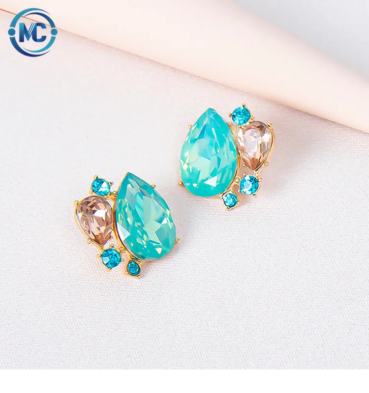 Fashion New Diamond Blue Acrylic Drop-shaped Earrings Retro Simple Stained Crystal Glass Geometry Earrings, Colors
Fashion New Diamond Blue Acrylic Drop-shaped Earrings Retro Simple Stained Crystal Glass Geometry Earrings, Colors