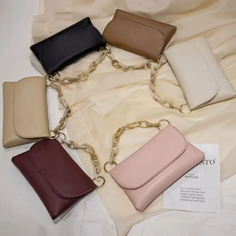 2021 wholesale cheap women ladies mini leather bags hand bags chain purses for women, Black,white,,brown,khaki,pink,red
2021 wholesale cheap women ladies mini leather bags hand bags chain purses for women, Black,white,,brown,khaki,pink,red