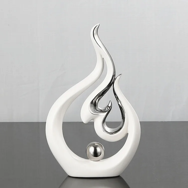 Living room office desktop handmade craft decoration modern popular silver ceramic ornaments, White/silver
Living room office desktop handmade craft decoration modern popular silver ceramic ornaments, White/silver