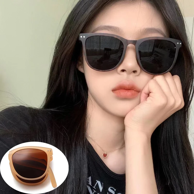Folding Square Sunglasses for Ladies Beach Glasses Fashion New Sunglasses Women UV400 Outdoor Shades Sun Glasses 2023
Folding Square Sunglasses for Ladies Beach Glasses Fashion New Sunglasses Women UV400 Outdoor Shades Sun Glasses 2023