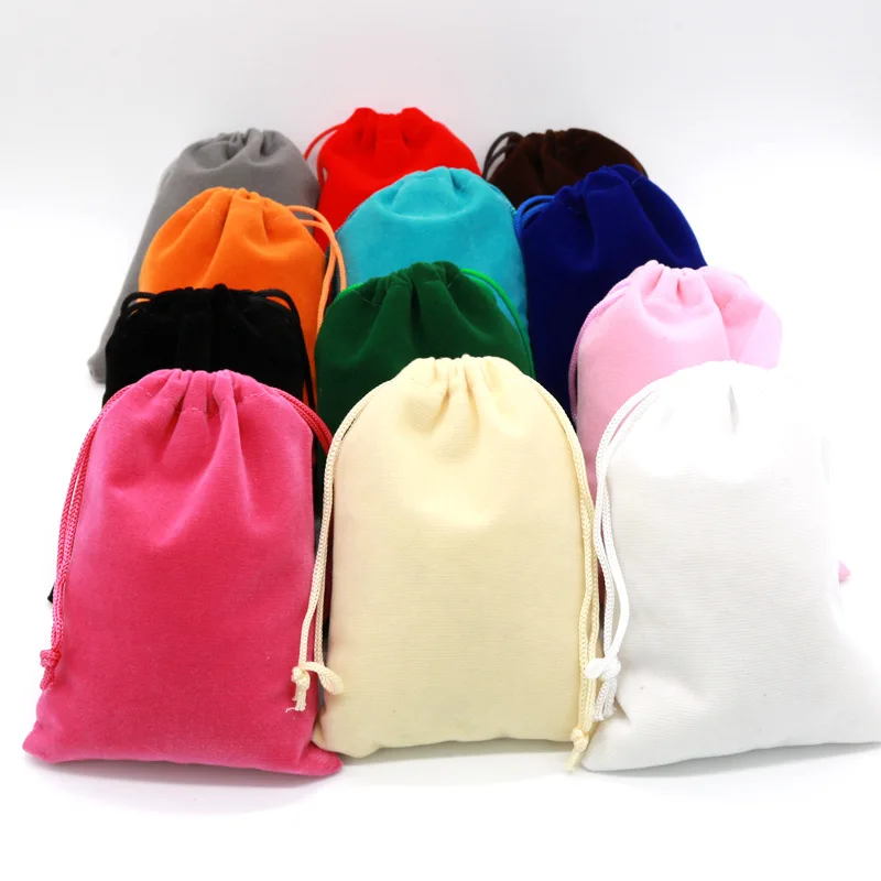 Wholesale Velvet Drawstring Bag Velvet Pouch Bag for Fashion Jewelry Custom Velvet Jewelry Flannelette Bag LOGO Printing, Customized color
Wholesale Velvet Drawstring Bag Velvet Pouch Bag for Fashion Jewelry Custom Velvet Jewelry Flannelette Bag LOGO Printing, Customized color