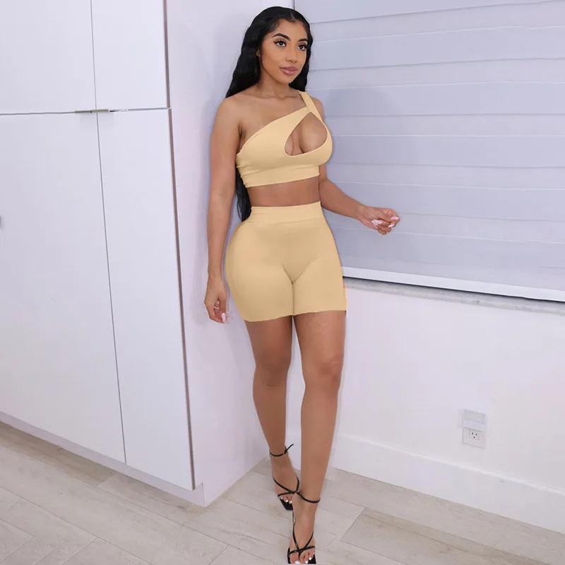 Summer new women's sexy cut-out 2 piece outfits one-shoulder low-cut vest sports casual shorts set 2022 women clothing, Different color
Summer new women's sexy cut-out 2 piece outfits one-shoulder low-cut vest sports casual shorts set 2022 women clothing, Different color