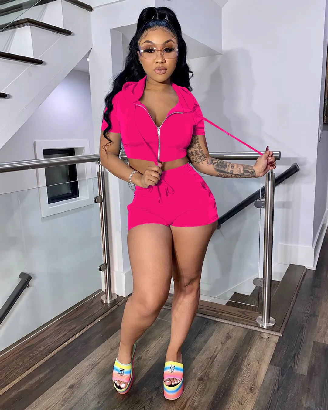 Hot sale zipper 2 piece pants set biker summer two piece short set women clothing, As picture
Hot sale zipper 2 piece pants set biker summer two piece short set women clothing, As picture