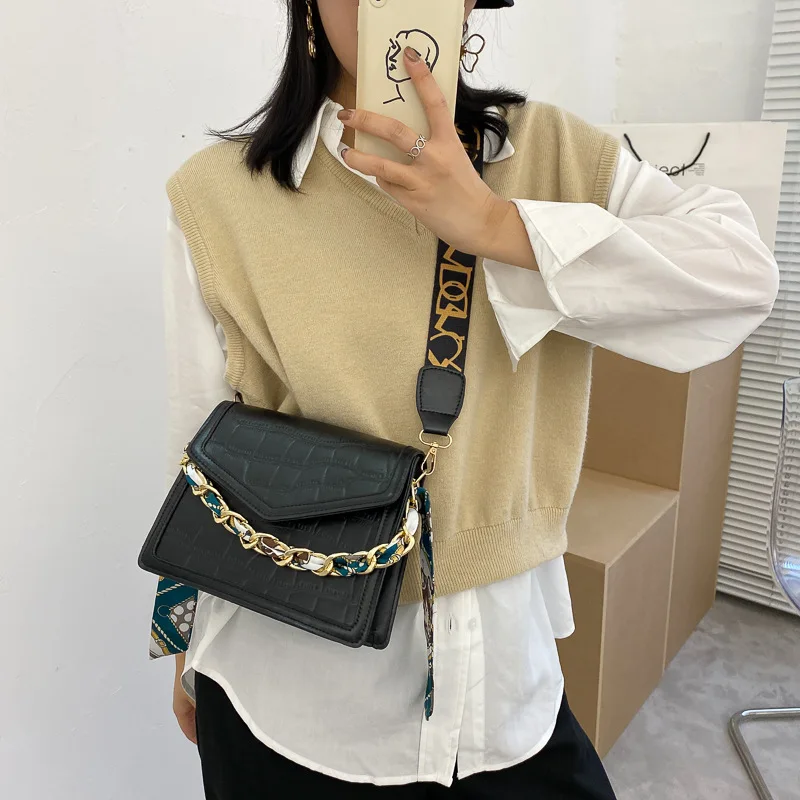 Bolso de mujer femme shoulder bag solid color women fashion textured crossbody small square messenger bag
Bolso de mujer femme shoulder bag solid color women fashion textured crossbody small square messenger bag