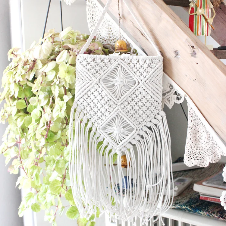 New Fashionable Bohemia Woven Summer Beach Handbag Retro Tassel Single Shoulder Crossbody Tote Bag, Picture
New Fashionable Bohemia Woven Summer Beach Handbag Retro Tassel Single Shoulder Crossbody Tote Bag, Picture
