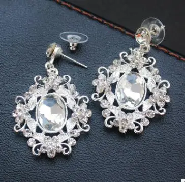 Classic Big Water Drop Design White Gold Plated Luxury Cubic Zirconia Simulated Wedding Bridal Earrings
Classic Big Water Drop Design White Gold Plated Luxury Cubic Zirconia Simulated Wedding Bridal Earrings