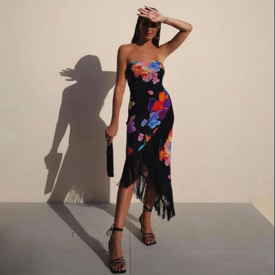 Summer Holiday Beach wear Y2K Hot Floral Print Tassel sleeveless tube long dress women Fashion elegant casual midi dress bodycon, Customized color
Summer Holiday Beach wear Y2K Hot Floral Print Tassel sleeveless tube long dress women Fashion elegant casual midi dress bodycon, Customized color