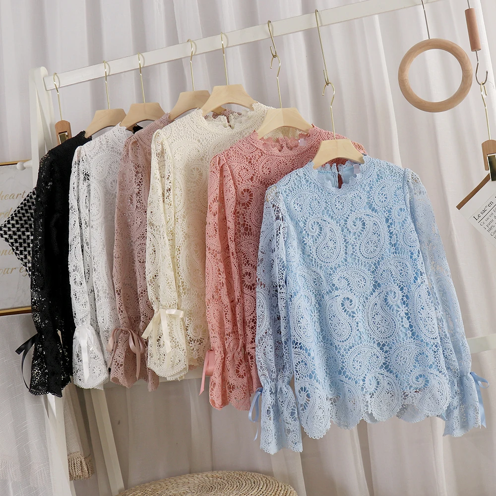 O-Neck Niche Hollow Horn Blouse Korean Casual Lace Flare Sleeve White Shirt Loose All-match Elegant Lace Shirt T13106Y, 5 colors
O-Neck Niche Hollow Horn Blouse Korean Casual Lace Flare Sleeve White Shirt Loose All-match Elegant Lace Shirt T13106Y, 5 colors