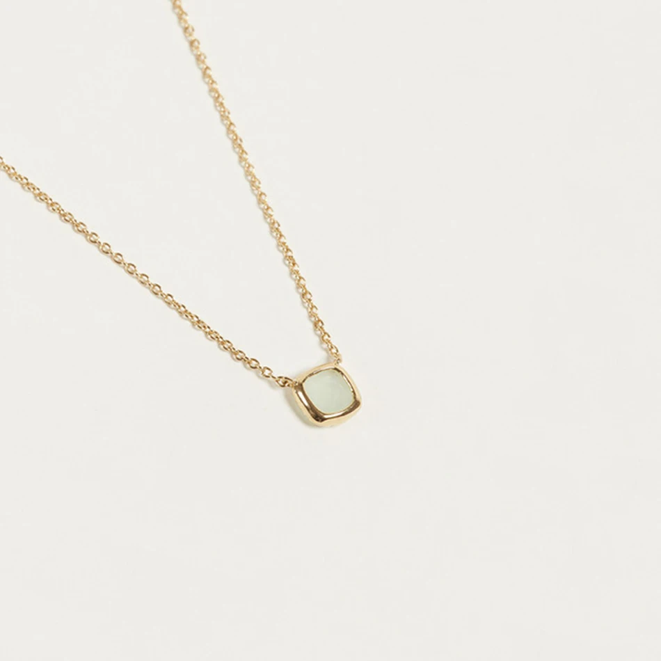 18k Gold Fashion Jewelry 925 Sterling Silver Square Shape Crystal Pendant Necklace For Women
18k Gold Fashion Jewelry 925 Sterling Silver Square Shape Crystal Pendant Necklace For Women