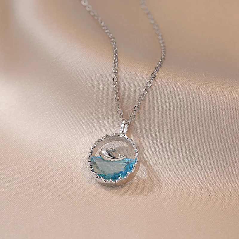 Blue Sea Zircon Whale Pendant Titanium Steel Chain Zircon Necklace Women Girl Designer
Blue Sea Zircon Whale Pendant Titanium Steel Chain Zircon Necklace Women Girl Designer