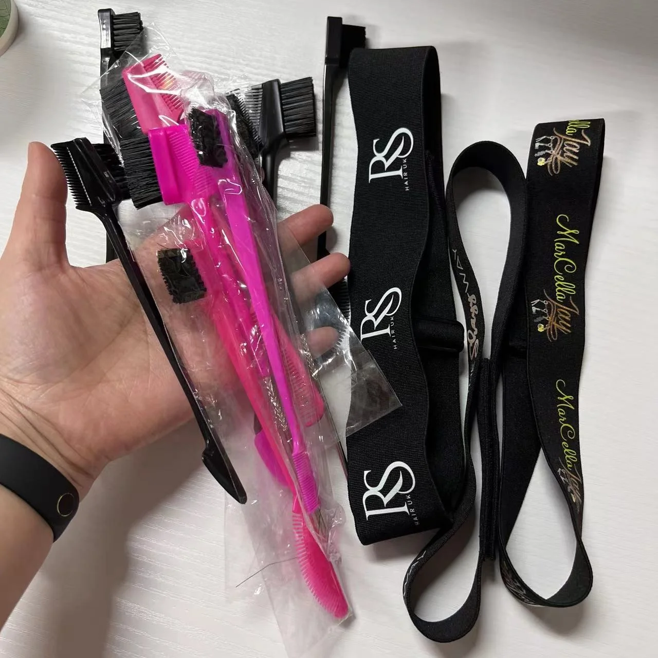elastic lace band Custom Logo Hair Style Tools Edge Brush With Logo 3 In 1 Edge Brush Edge Control Brush
elastic lace band Custom Logo Hair Style Tools Edge Brush With Logo 3 In 1 Edge Brush Edge Control Brush