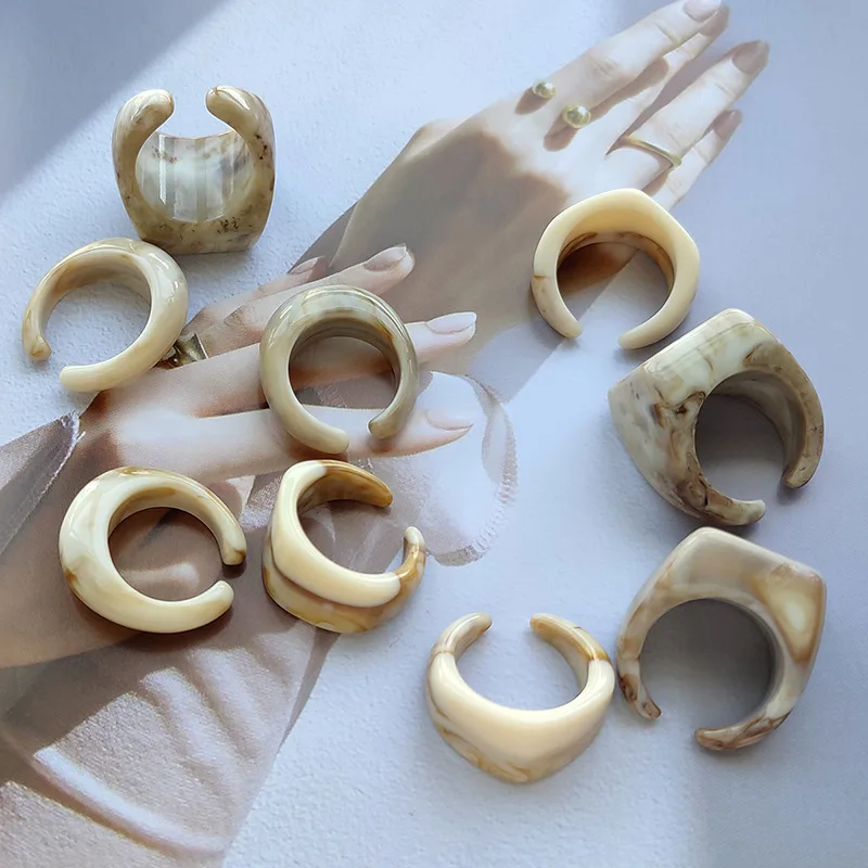 Vintage Marble Design Open Size Acrylic Band Rings Men Women Finger Jewelry Geometric Round Square Chunky Resin Rings
Vintage Marble Design Open Size Acrylic Band Rings Men Women Finger Jewelry Geometric Round Square Chunky Resin Rings