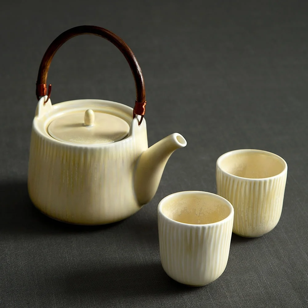 Factory Direct Wholesale Japanese Style Restaurant Unique Colorful Porcelain Tea Pot Ceramic Teapot And Cup Set
Factory Direct Wholesale Japanese Style Restaurant Unique Colorful Porcelain Tea Pot Ceramic Teapot And Cup Set