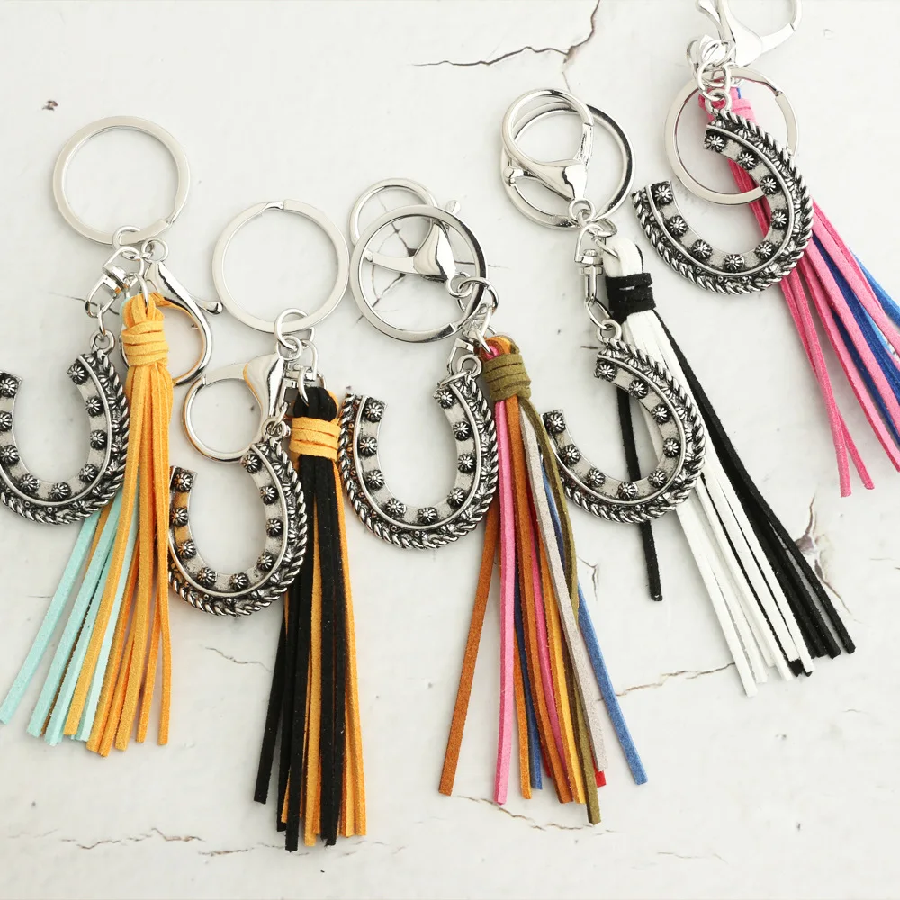 Western Vintage Horseshoe Alloy Keychain Bohemian Clashing Color Long Leather Tassel Pendant Jewelry Wholesale
Western Vintage Horseshoe Alloy Keychain Bohemian Clashing Color Long Leather Tassel Pendant Jewelry Wholesale