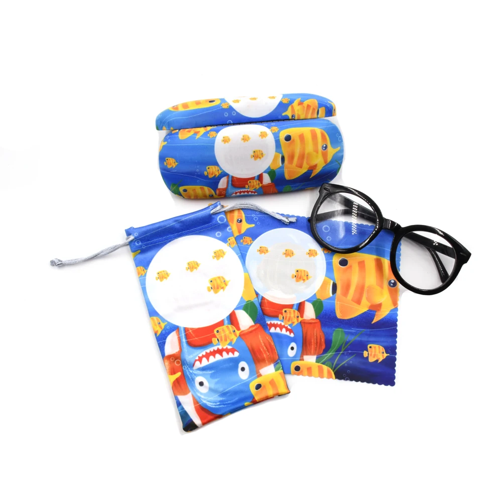 Designer Printed Pattern Eyeglasses Case lightweight Glasses Storage Case Sets with Glasses Pouches, Pure color or customized color
Designer Printed Pattern Eyeglasses Case lightweight Glasses Storage Case Sets with Glasses Pouches, Pure color or customized color