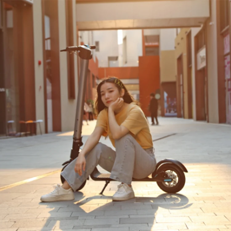 X7 10 Inch Air Tire Electric Step Scooter 350W Fashionable 36V 8.5 Inch Vacuum Tire Electric Scooters 2 Wheel
X7 10 Inch Air Tire Electric Step Scooter 350W Fashionable 36V 8.5 Inch Vacuum Tire Electric Scooters 2 Wheel