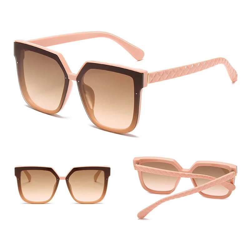 Hot Selling Retro Oversized Men Women Square Flat Top Sunglasses Fashion Trendy Big Frame UV400 Glasses Sun Glasses
Hot Selling Retro Oversized Men Women Square Flat Top Sunglasses Fashion Trendy Big Frame UV400 Glasses Sun Glasses