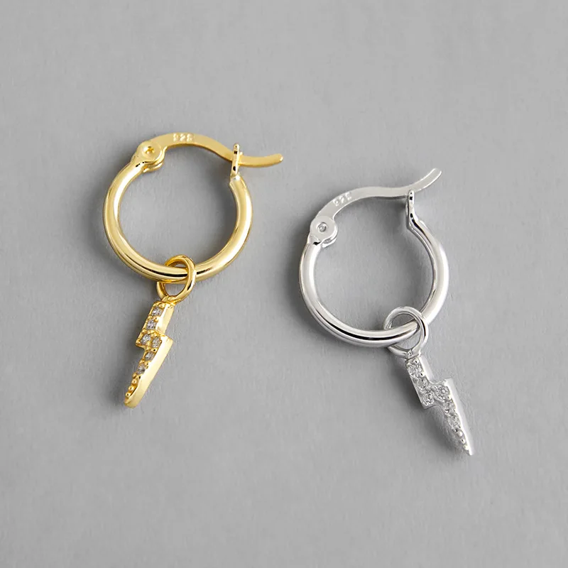 Danyang S925 Sterling Silver Earrings Diamond Zircon Lightning Pendant Hoop Earrings for Women Jewelry
Danyang S925 Sterling Silver Earrings Diamond Zircon Lightning Pendant Hoop Earrings for Women Jewelry