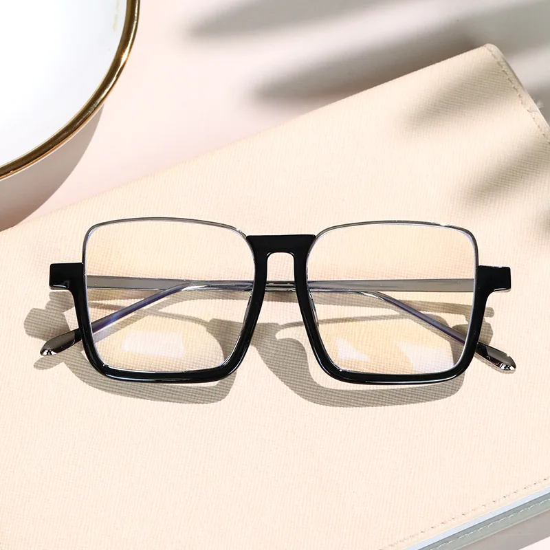 BQ2023 2020 new fashion children eyewear simple semi-metal sunglasses oversized anti-blue light square glasses
BQ2023 2020 new fashion children eyewear simple semi-metal sunglasses oversized anti-blue light square glasses