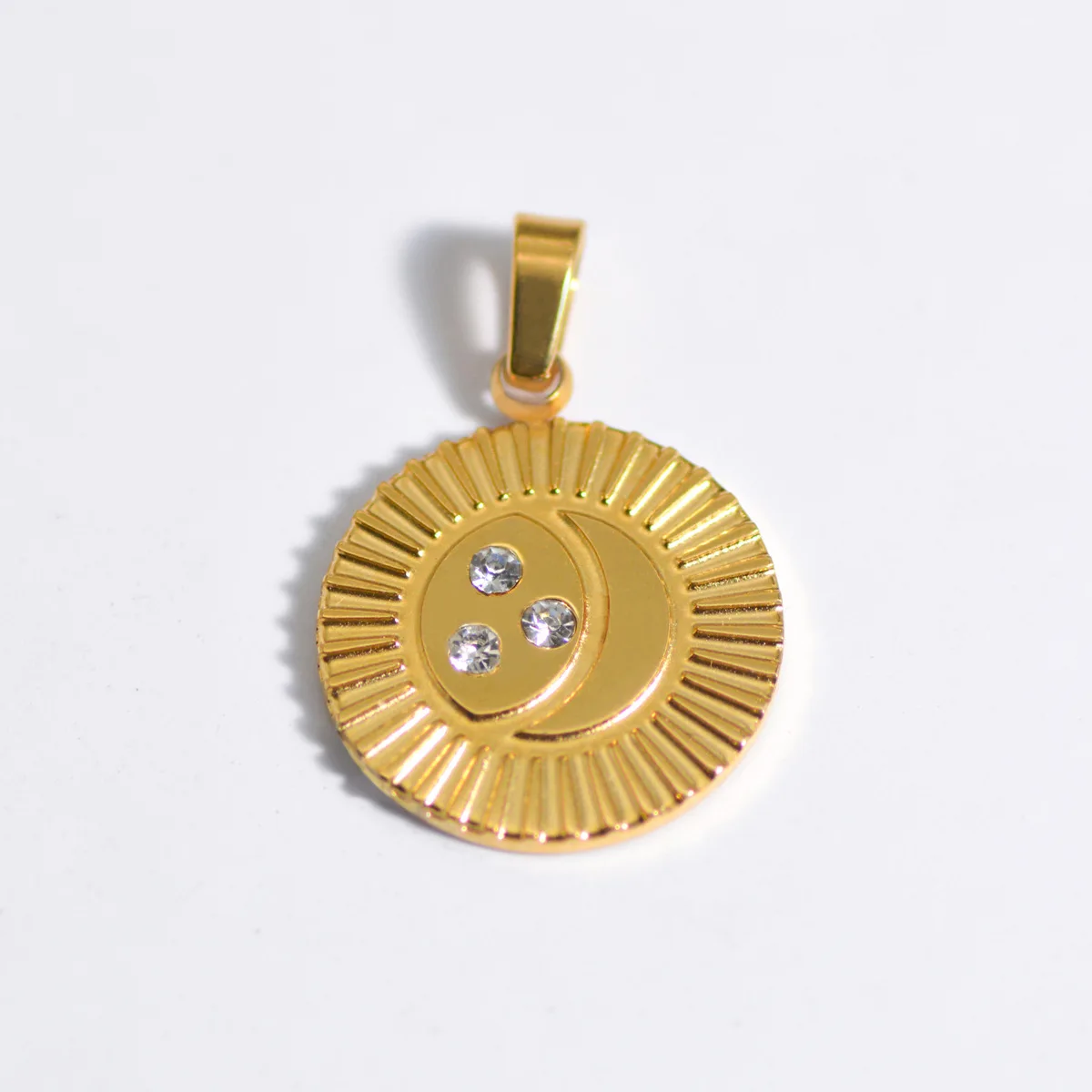 18K Gold Stainless Steel Luxury Moissanite Pendant Custom DIY Cute Pendant Moon Gold Pendant Charms for Jewelry Making
18K Gold Stainless Steel Luxury Moissanite Pendant Custom DIY Cute Pendant Moon Gold Pendant Charms for Jewelry Making