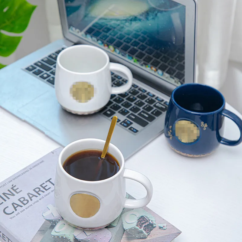 Simple Nordic Style Navy White Alphabet Gold Pattern Creative Ceramic Tea Mug Ceramic Cup, As shown
Simple Nordic Style Navy White Alphabet Gold Pattern Creative Ceramic Tea Mug Ceramic Cup, As shown