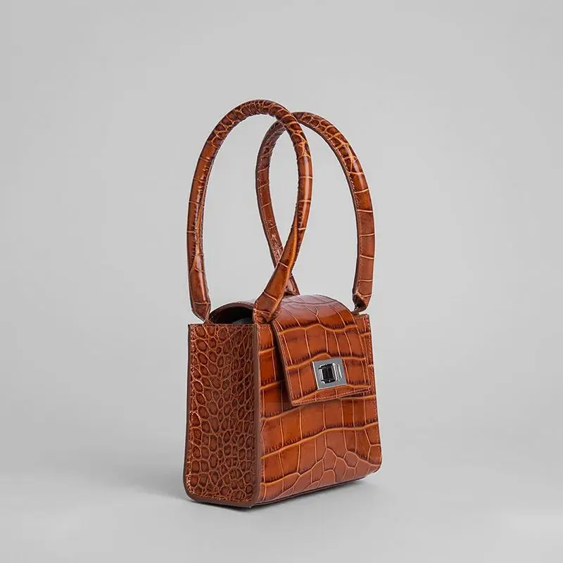 Purses Shoulder Handbag 2020 New Fashion Purple Women's PU Bag Crocodile Pattern Bright Leather Handbag
Purses Shoulder Handbag 2020 New Fashion Purple Women's PU Bag Crocodile Pattern Bright Leather Handbag
