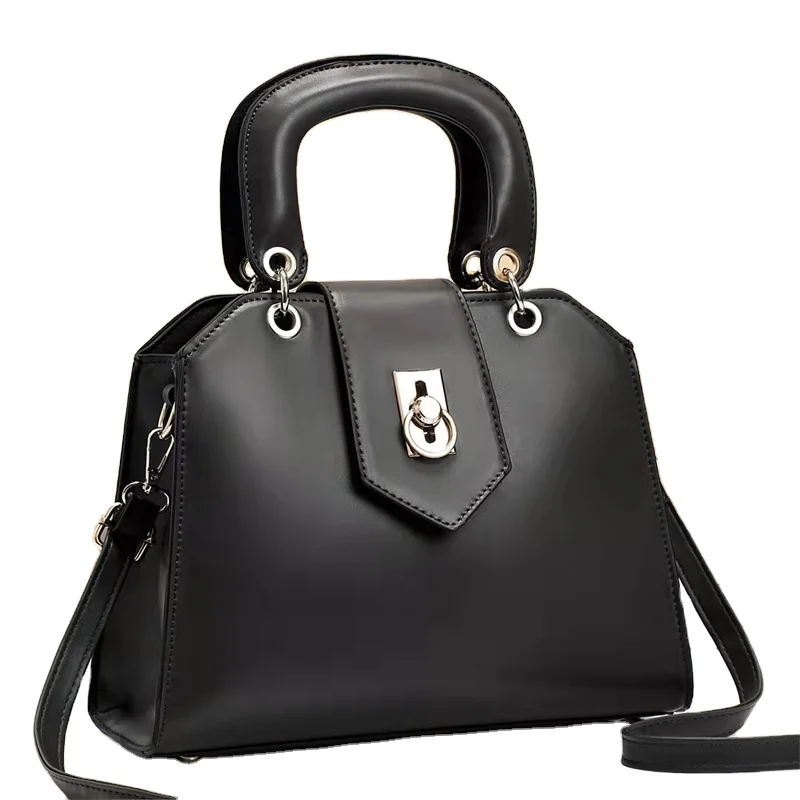 2022 New solid color clasp stylish simple shoulder cross body bag Leather factory woman bag wholesale women hand bags handbags 
2022 New solid color clasp stylish simple shoulder cross body bag Leather factory woman bag wholesale women hand bags handbags