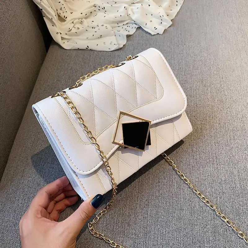 Fashion Women Metal Irregular Geometric Chain Bag Elegant Rhombus Pu Single Shoulder Bag
Fashion Women Metal Irregular Geometric Chain Bag Elegant Rhombus Pu Single Shoulder Bag