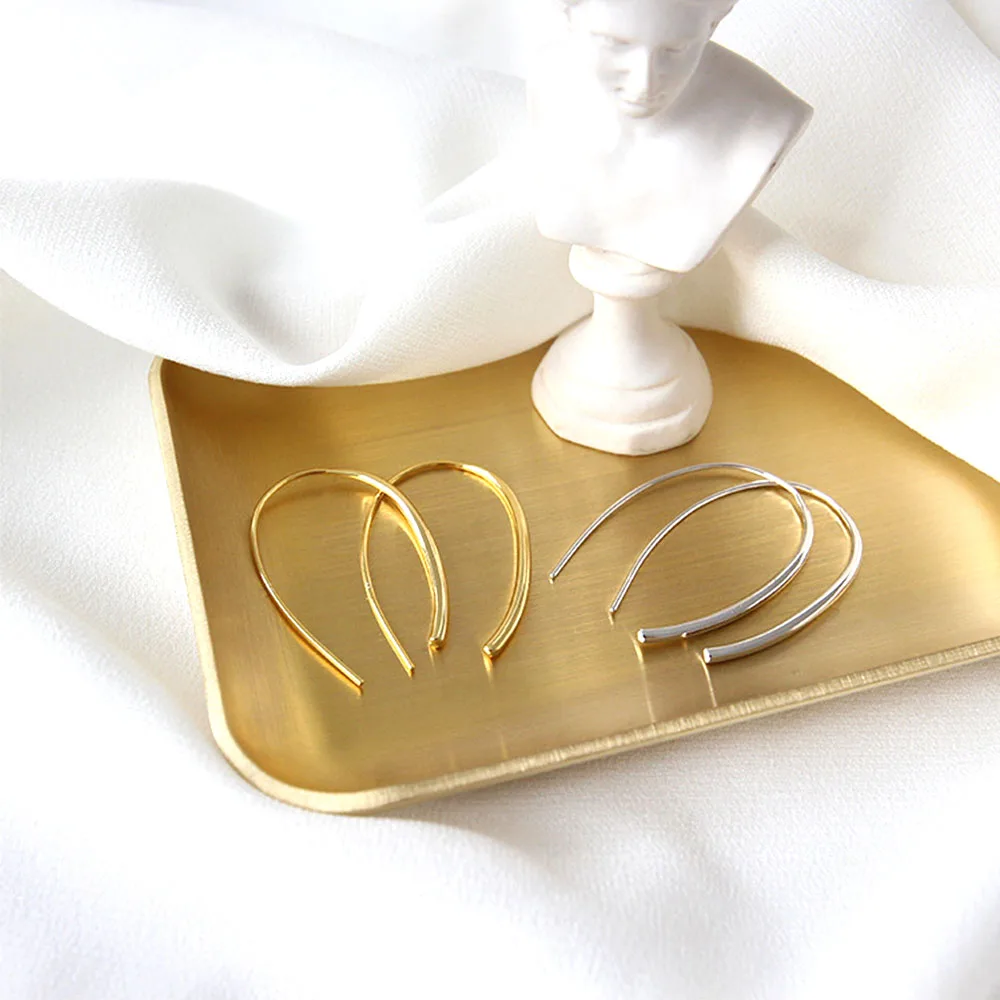 2021 High Quality 925 Sterling Silver Wire Big Hoop Earrings U Shape Personality Simple 18k Gold Plated Jewelry For Women Arete
2021 High Quality 925 Sterling Silver Wire Big Hoop Earrings U Shape Personality Simple 18k Gold Plated Jewelry For Women Arete