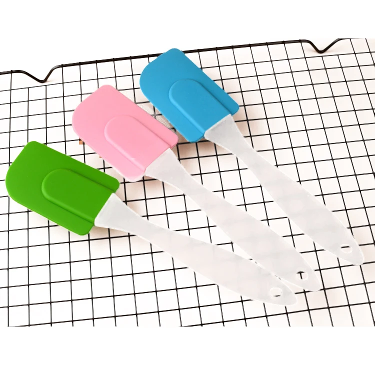 Manufacturers selling cake plastic spatula