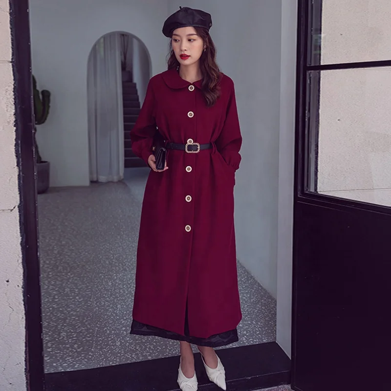 2022 Autumn Winter New French Style Retro Lake Blue Show White Loose Belt Trench Coat For Women With Leather Belt
2022 Autumn Winter New French Style Retro Lake Blue Show White Loose Belt Trench Coat For Women With Leather Belt