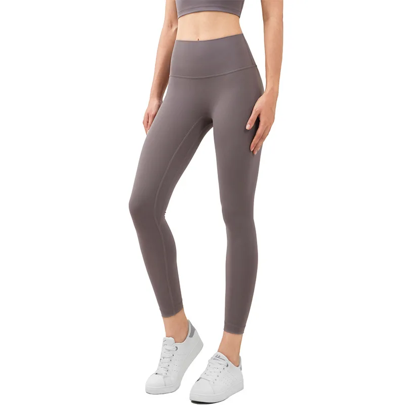 2021 new European and American nude high waist tight-fitting sports fitness pants nude peach hip yoga pants, Picture shows/custom
2021 new European and American nude high waist tight-fitting sports fitness pants nude peach hip yoga pants, Picture shows/custom