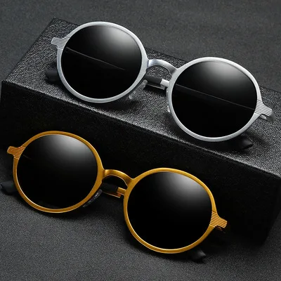 Full-frame vintage men's and women's round sunglasses Sunglasses for driving and driving
Full-frame vintage men's and women's round sunglasses Sunglasses for driving and driving