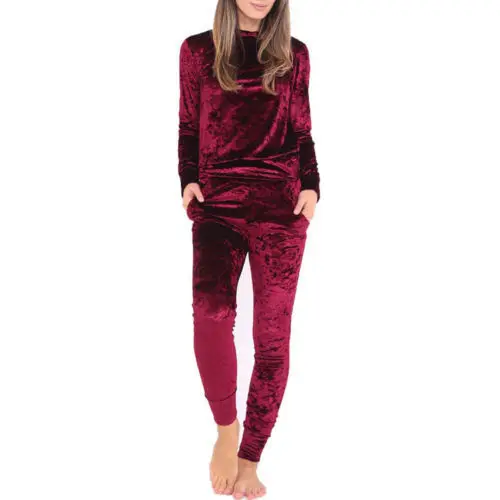 European and American solid color pants suit High quality gold velvet velvet casual sports suit women Velvet stitching suit
European and American solid color pants suit High quality gold velvet velvet casual sports suit women Velvet stitching suit