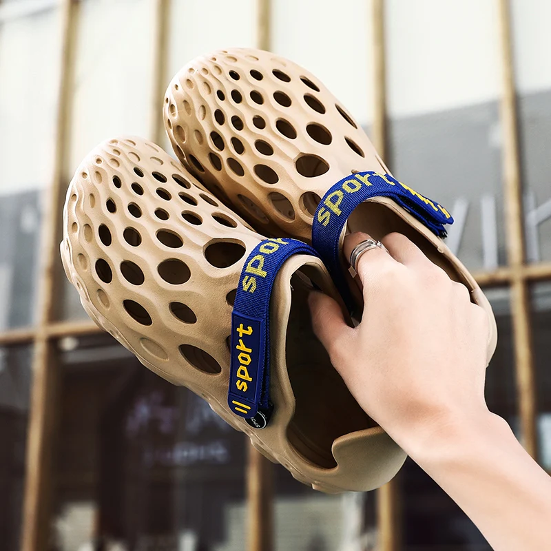 2022 China Garden Beach Garden Summer Designer Tops Clogs EVA Cros For Men Slippers Sandals shoes clogs, Customer's request
2022 China Garden Beach Garden Summer Designer Tops Clogs EVA Cros For Men Slippers Sandals shoes clogs, Customer's request