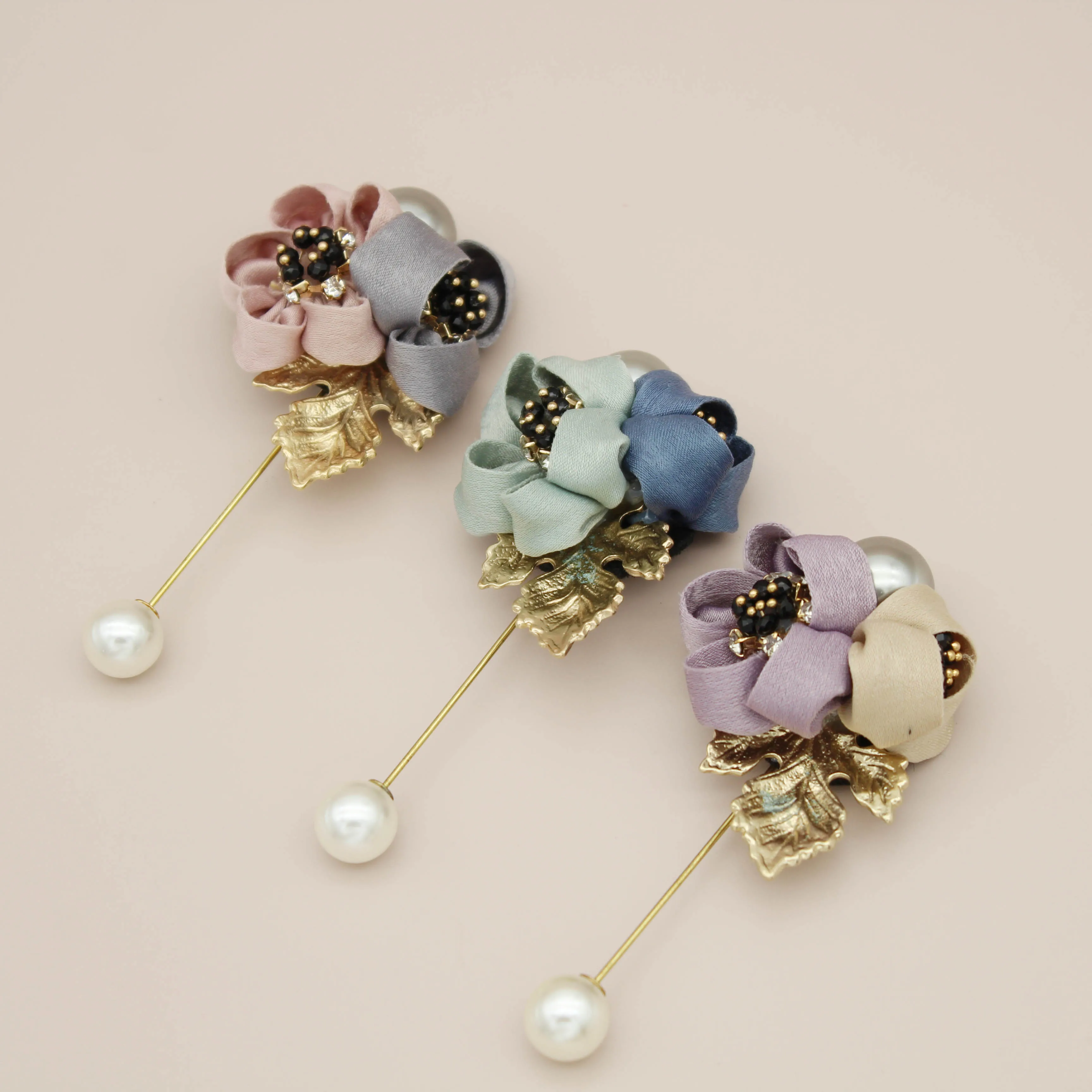 Jachon Flower cloth imitation pearl corsage vintage diamond alloy brooch elegant dainty brooch
Jachon Flower cloth imitation pearl corsage vintage diamond alloy brooch elegant dainty brooch