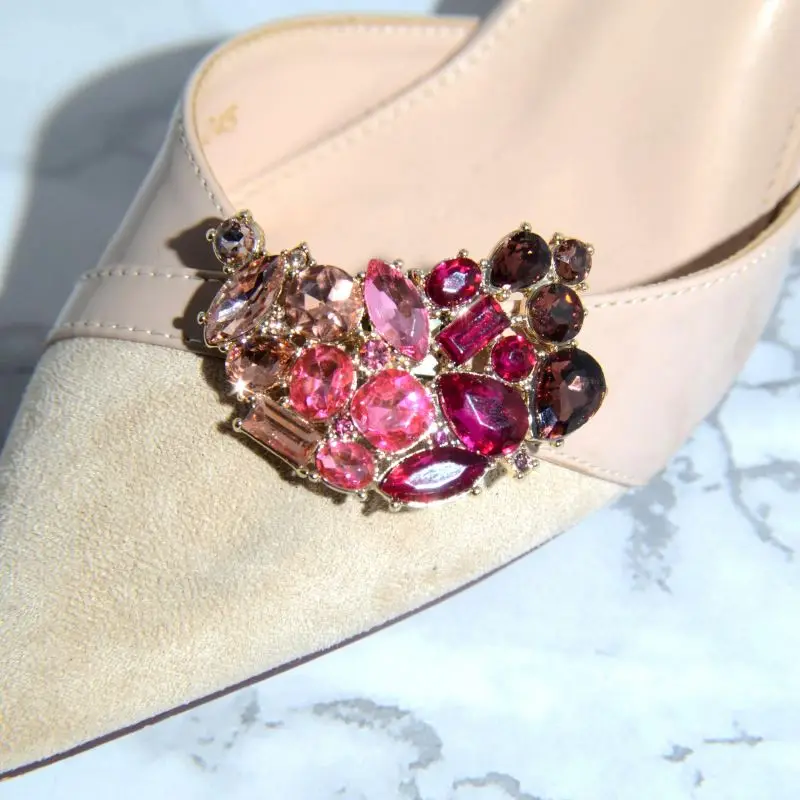 Wholesale Women Fashion Shoe Buckle Accessories Wedding Decoration Shoe Clip Rhinestone DIY Charms shoe clips womanaccessories
Wholesale Women Fashion Shoe Buckle Accessories Wedding Decoration Shoe Clip Rhinestone DIY Charms shoe clips womanaccessories