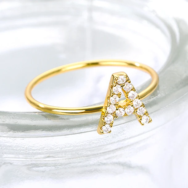 New Arrival Novelty Student Gift Jewelry Shiny 18k Gold Zircon Ring Creative Letter A-Z Ring for Women Girls
New Arrival Novelty Student Gift Jewelry Shiny 18k Gold Zircon Ring Creative Letter A-Z Ring for Women Girls