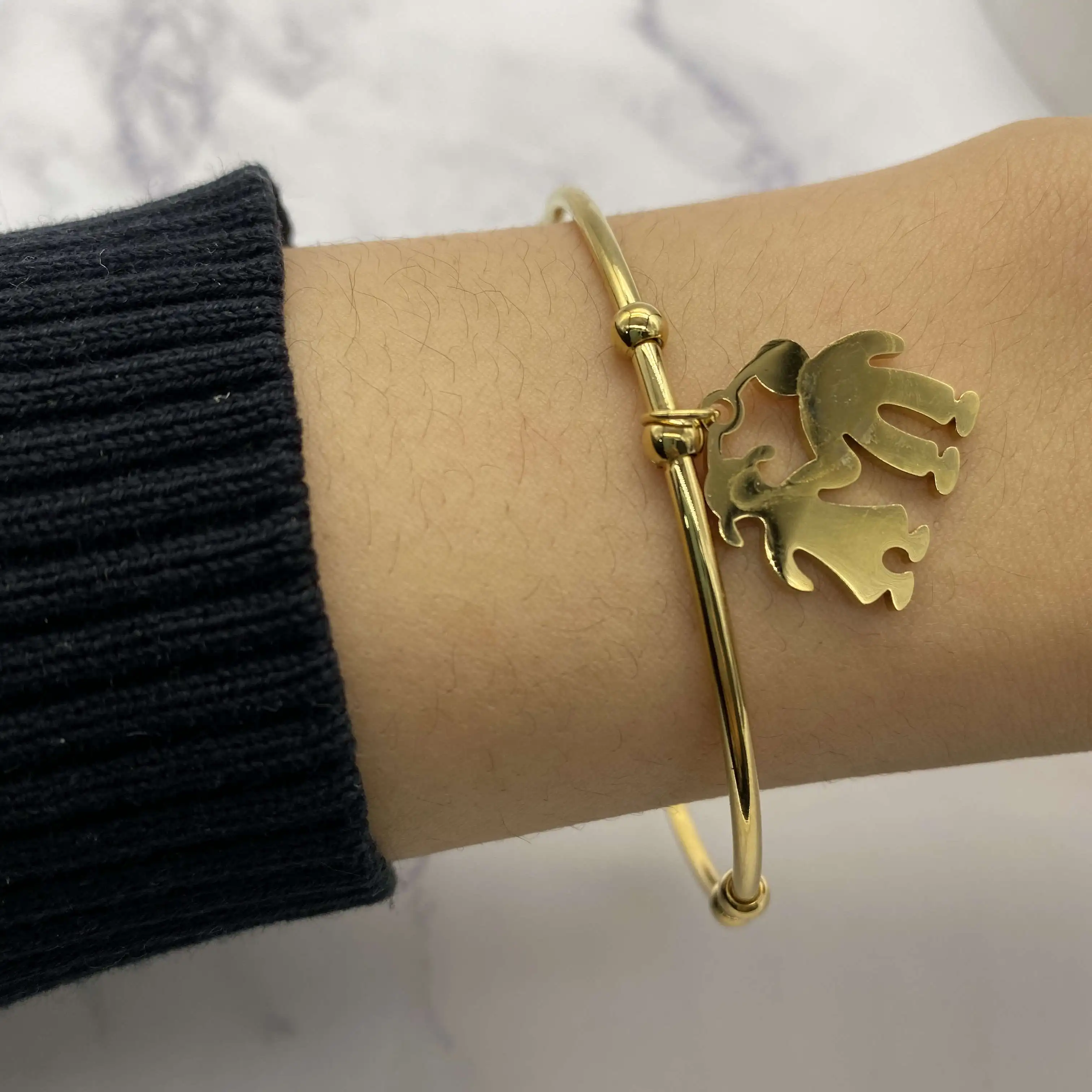 Hot Selling Stainless Steel Boy Girl Charm Cuff Bangle Vacuum Plating Couple Girl Pendant Bracelet For Valentines Day Gift
Hot Selling Stainless Steel Boy Girl Charm Cuff Bangle Vacuum Plating Couple Girl Pendant Bracelet For Valentines Day Gift