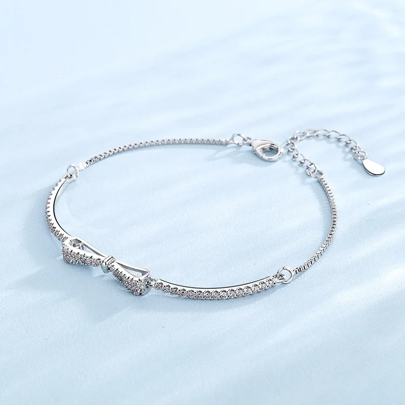 2021 Latest Design Wholesale Platinum plating on copper Custom Charm Bracelet Women charms for bracelets
2021 Latest Design Wholesale Platinum plating on copper Custom Charm Bracelet Women charms for bracelets