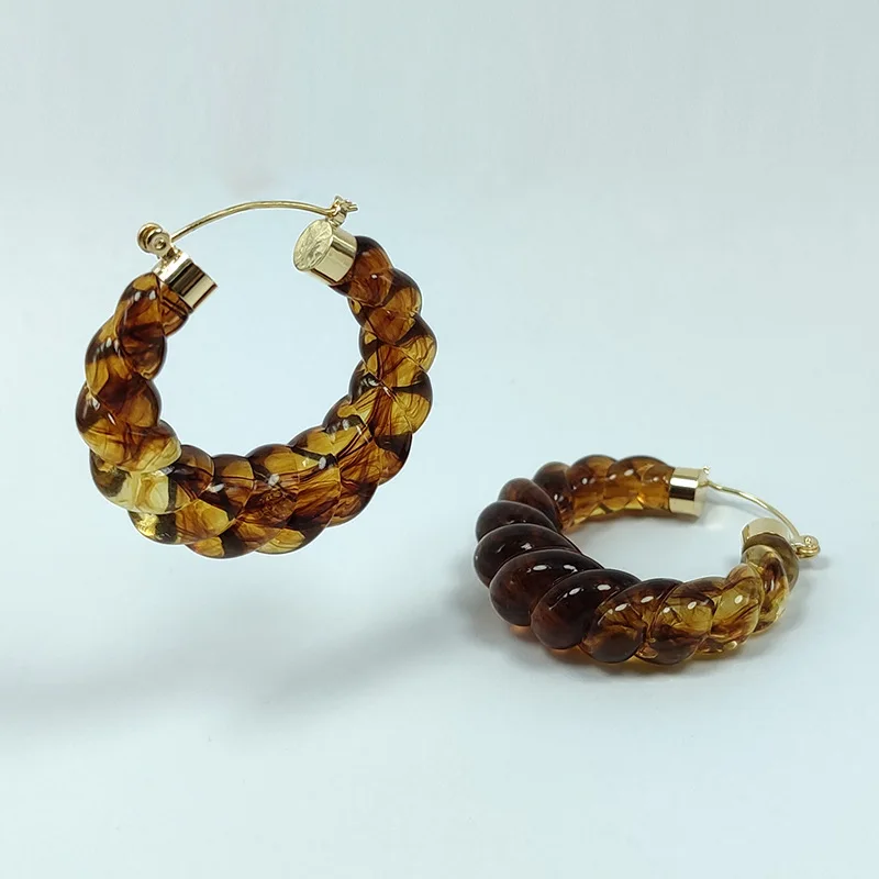 2022 Women Fashion Acrylic Earrings Colorful Transparent Twist Chain Hoop Earrings Trendy Jewelry Accessories
2022 Women Fashion Acrylic Earrings Colorful Transparent Twist Chain Hoop Earrings Trendy Jewelry Accessories